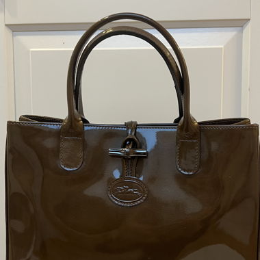 Borsa Longchamp in pelle verniciata marrone