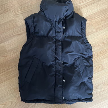 Gilet imbottito nero Bershka