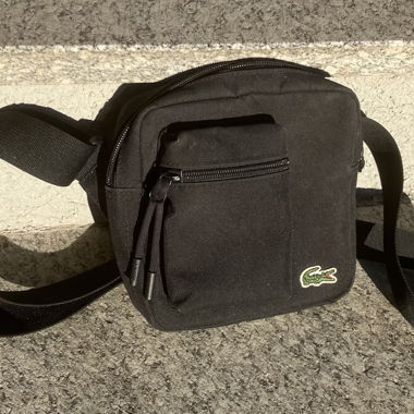Tracolla piccola Lacoste, nera