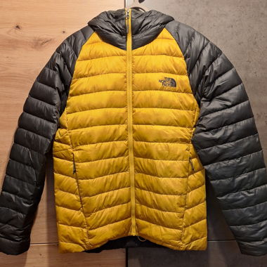 Doudoune The North Face jaune et grise