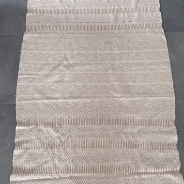 Tapis beige rectangle 