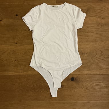 White short-sleeve bodysuit