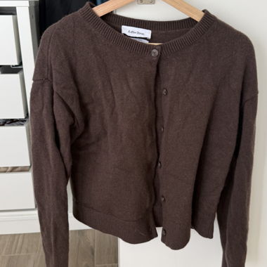 Cardigan en laine mérinos marron de & Other Stories