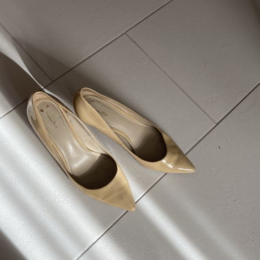 Décolleté beige Massimo Dutti