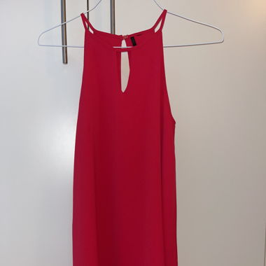 Pinkes Kleid