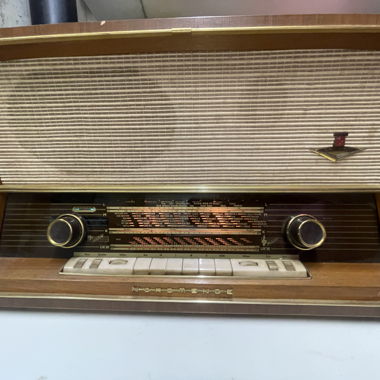 Nordmende Carmen (1980) Ancienne radio