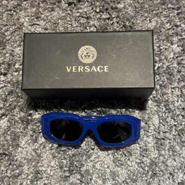 versace sunglasses “maxi medusa”