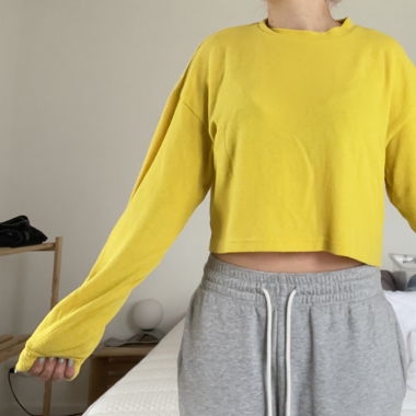gelber Pulli