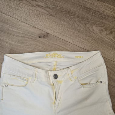 Guess Jeans