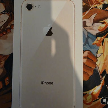 iPhone 8 64GB Gold