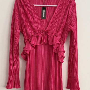 Vestito plissettato fucsia Boohoo EU 48