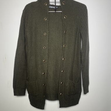 Cardigan kaki avec détails