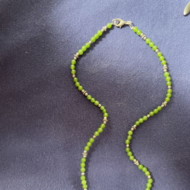 Grün-silberne Halskette