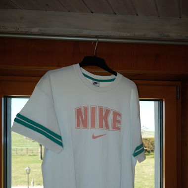 T-shirt Nike
