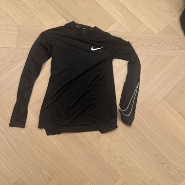 Nike Langarm Sportshirt