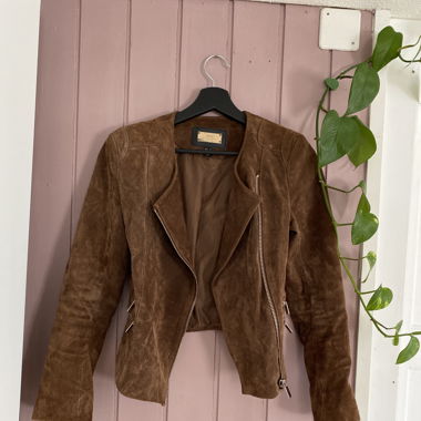 Braune Wildlederjacke 