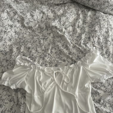 White Croptop with ruffles 