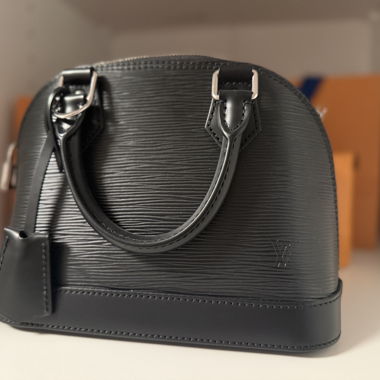 LV Alma BB noir