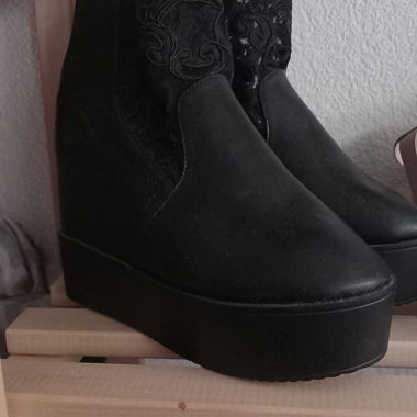 Schuhe