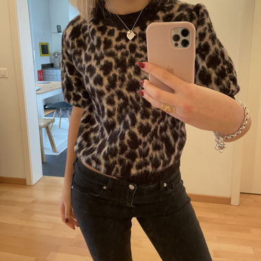 Naked sweater leopard