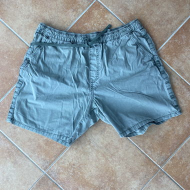 Short - Pull & Bear