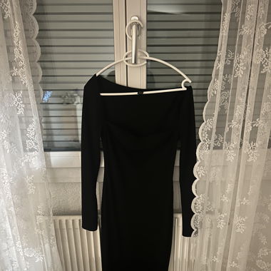Kleid in schwarz