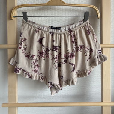 Shorts mit Rüschen