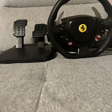 Thrustmaster PS-volant de course avec pédales