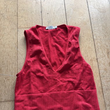 Rotes Top