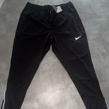Pantaloni sportivi Nike neri