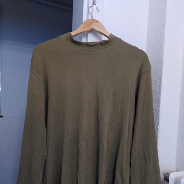 Pullover Militärstil 