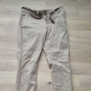 Chino Pants in Camel