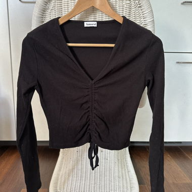 Lamarel schwarzes Cropped-Top