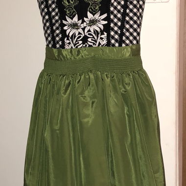 Dirndlkleid