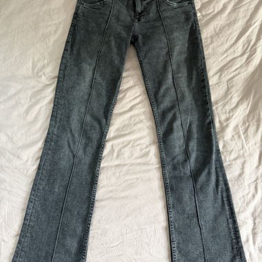 Jeans bootcut gris foncé Bershka