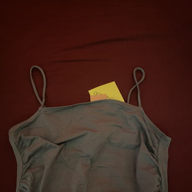 Top gris-vert