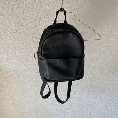 Schwarzer Bag