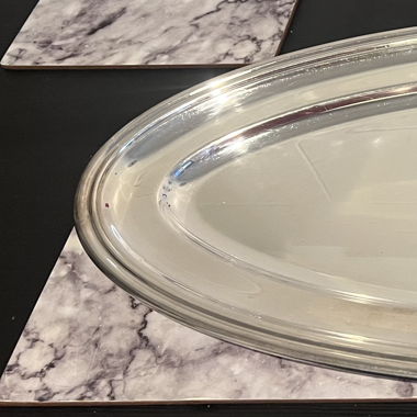 Grand plat ovale