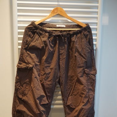 Braune Pull&Bear Parachute Pants