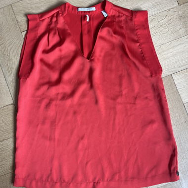 T-shirt rossa 