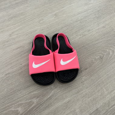 Tongs Nike (25)