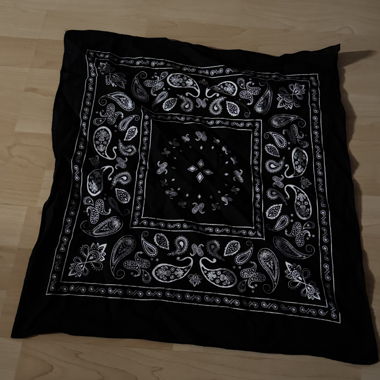 schwarz/weisses Bandana