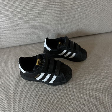 Adidas Superstar baby