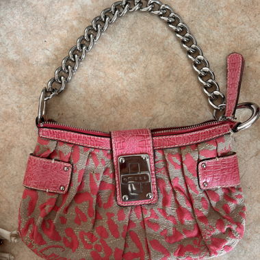 Guess Handtasche Rosa