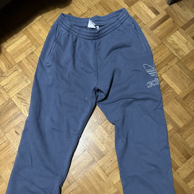 Jogging adidas