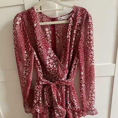 rotes florales Kleid 
