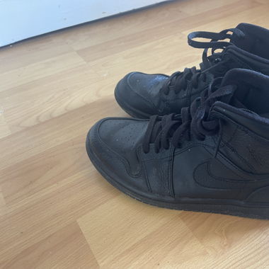 Air Jordan 1