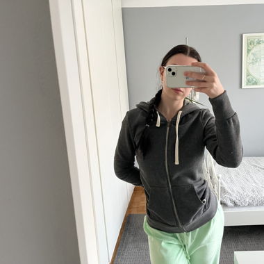 zip up