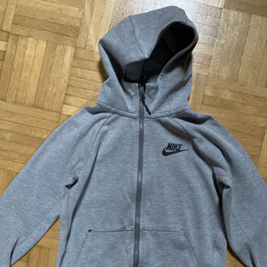 Sweat Nike Garçon S 1m28 -1m37