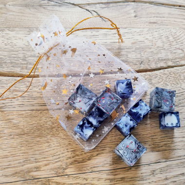 Set de dés JDR artisanaux neufs 